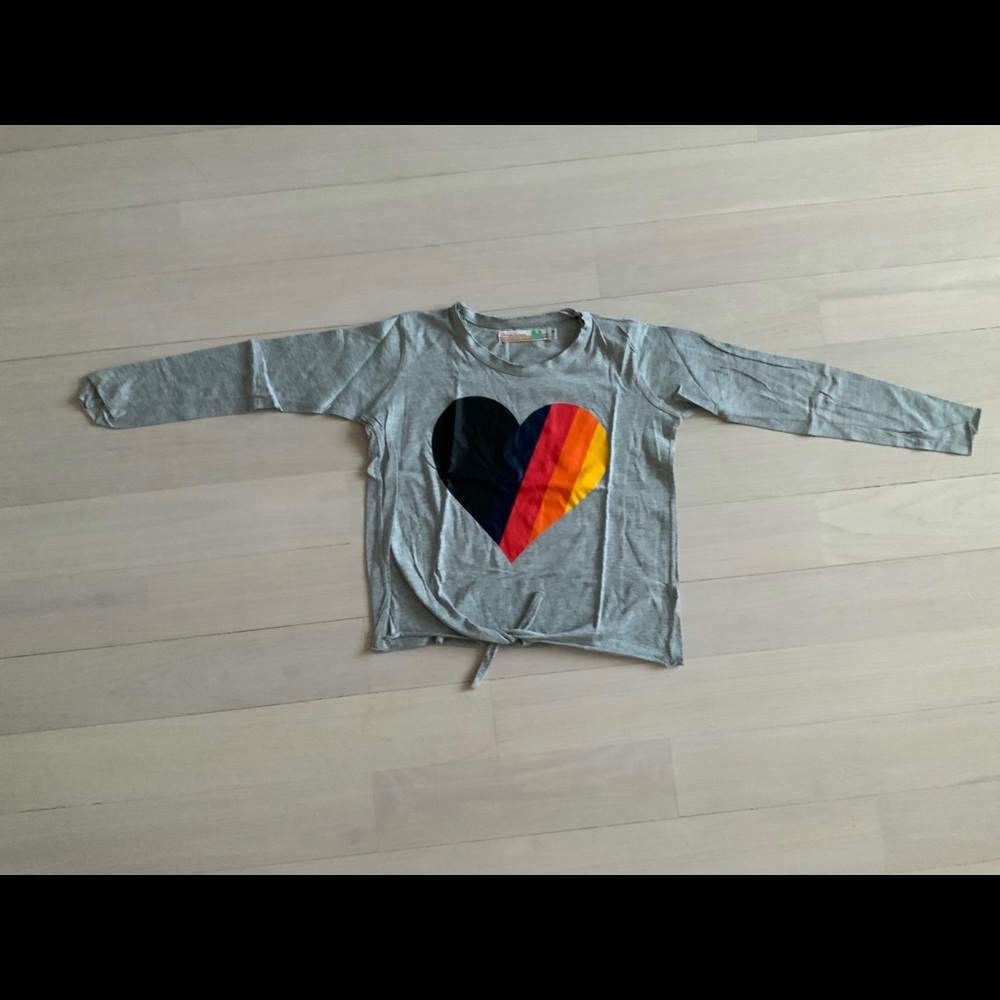 Gray Vintage Havana Long Sleeve With Heart